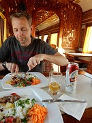 Restauratiewagon in de Trans Mongolië Express