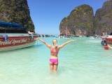 Maya beach. Heet, zacht zand maar erg druk