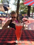 Noukie aan de coctail
