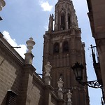 Cathedraal heeft 2 verschillende torens