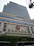 Het eerste hotel in Bangkok: RAMADA.