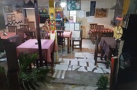 Warung Mekar Amed.