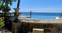 Bobby villa's  Amed