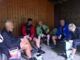 In de schuilhut met mede-romegangers Jos en Frans