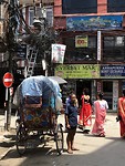 Draadje meer of minder... (Thamel, Kathmandu)