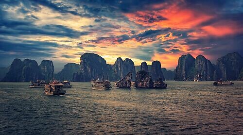 halong-bay-in-north-vietnam