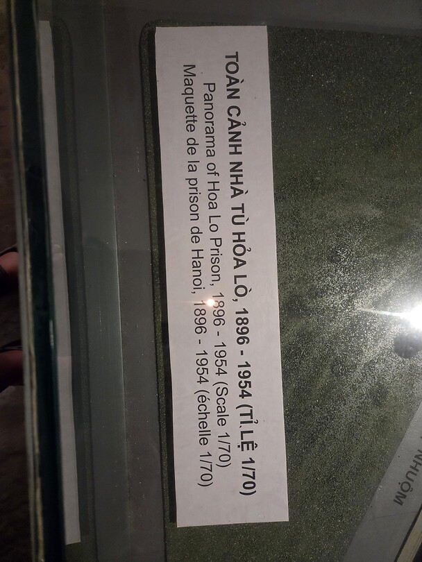 1000008633