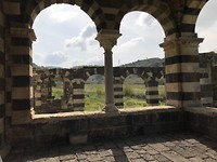 Portico van Santissima Trinità di Saccargia