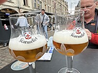 Op het Place d’heros