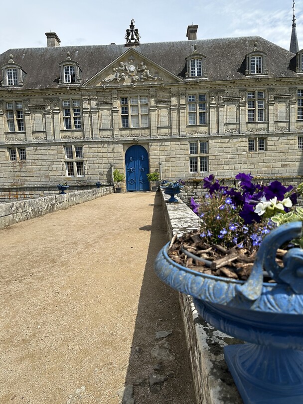 Chateau de Sully