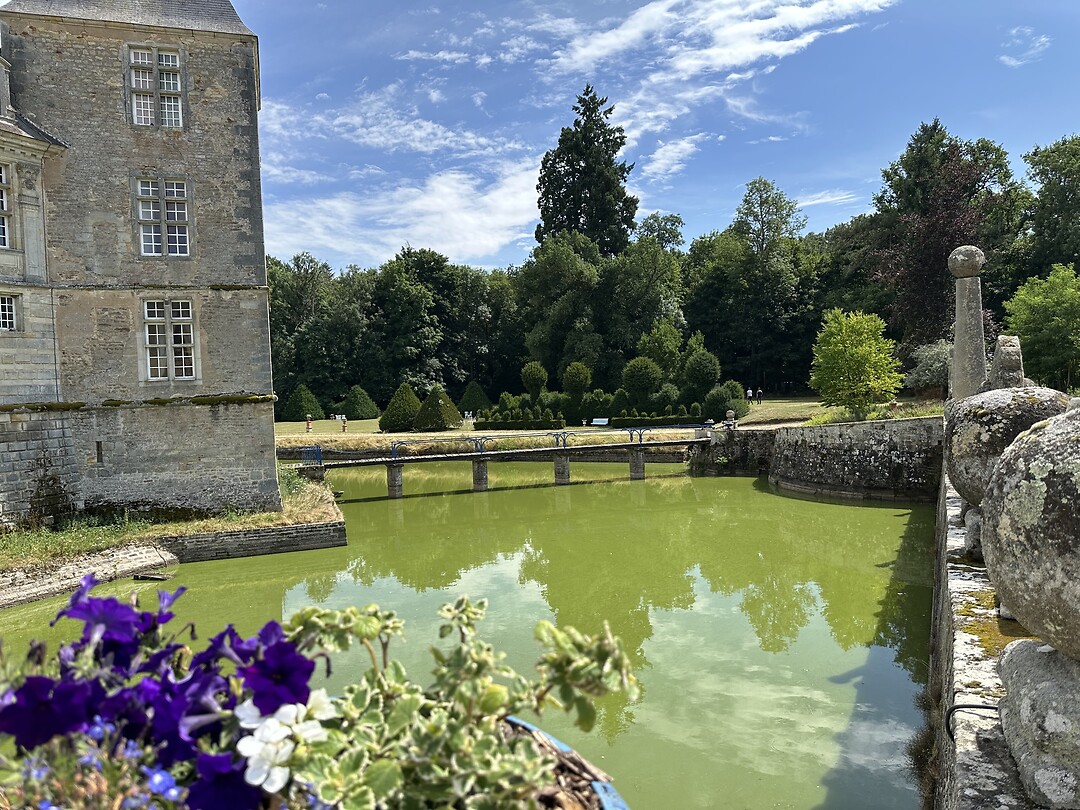 Chateau de Sully