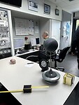 In de “cockpit” van de radiotelescoop