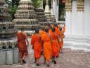 Jonge monniken bij Wat Pho (in oranje! ;)