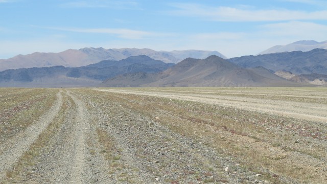 Ulgi-Khovd: de weg.