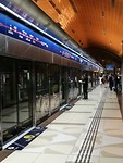 Op het station.