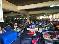 Dit is nog maar een gedeelte van de markt op de begane grond