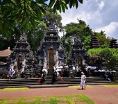 Ingang van de tempel