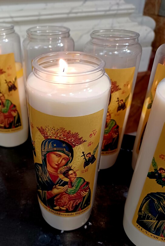 Een kaarsje voor de ouders💞