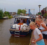 Iedereen kijkt rijkhalzend uit.