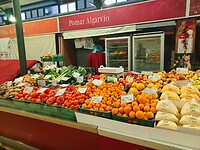 Fruit op de overdekte markt Mercado de Loulé