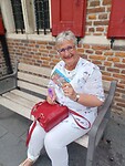 Kaartjes schrijven. Dat doen we niet vaak meer tijdens de vakantie.