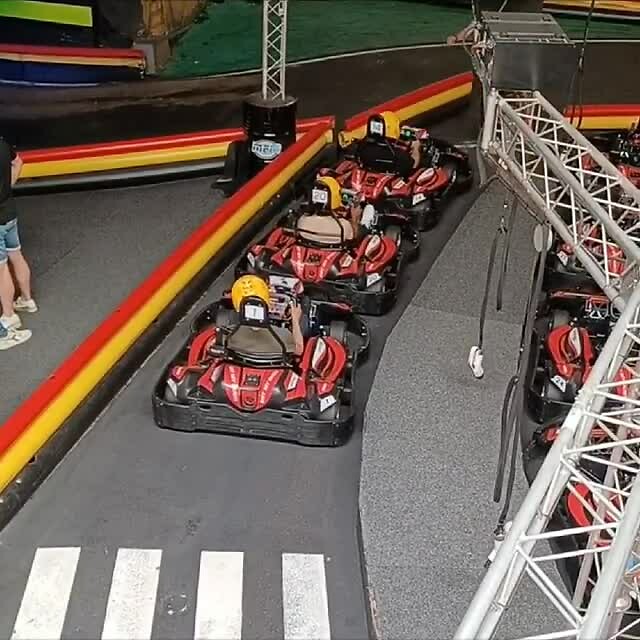 Op bezoek bij Tim en Tom Coronel :-)