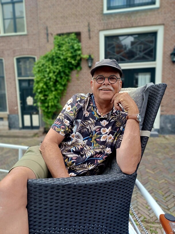 We hebben altijd wel een praatje met iemand.