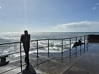 Wachten op hoge golven