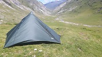 Tent staat te drogen