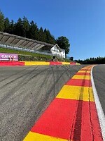 De strepen van Lando Norris