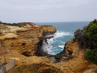 Bij The Grotto