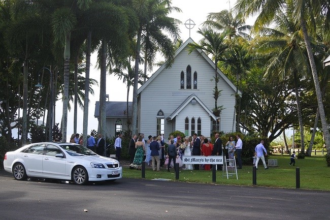 trouwerij is het meest snoepige kerkje die ik ooit heb gezien! Port douglas