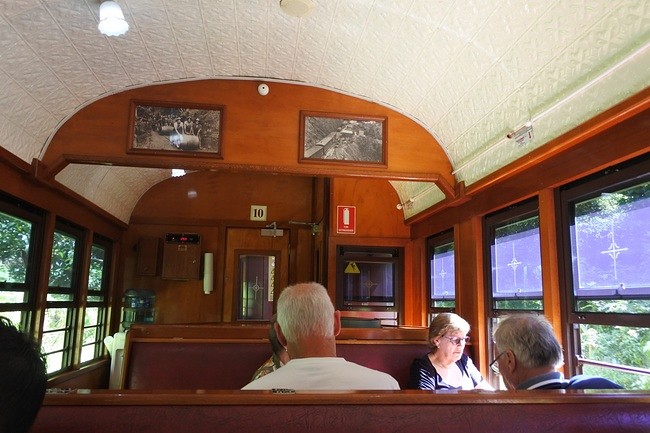 in de trein