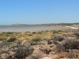 Vergezicht op Shell Beach 2