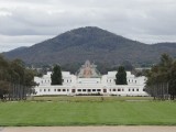 Het oud parlement en Anzac parade en memorial