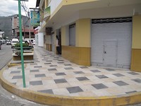 Het trottoir bij ons hotel, La merced