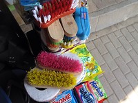 Zo leuk, al die frisse kleuren. Het schoonmaken is vast leuker zo