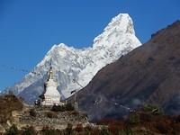 17. Ama Dablam
