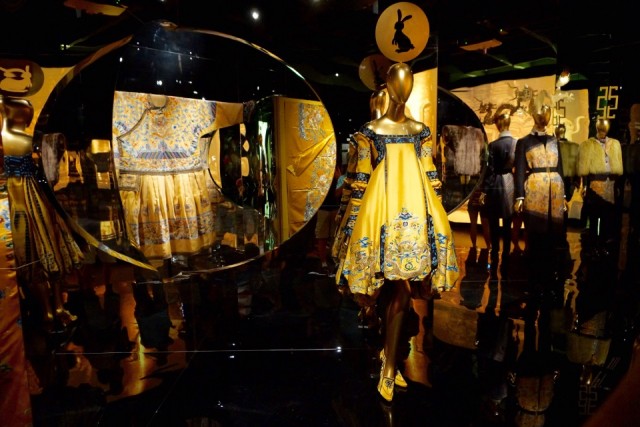 De invloed van Chinese traditionele kleding op Westerse mode