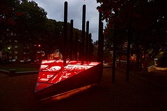 Gay and Lesbian Holocaust Memorial In Green Park naast het Joods museum