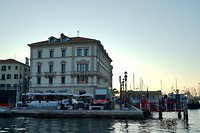 Hotel Grande Italia in tegenlicht