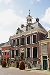 Het fraaie gemeentehuis van Sneek