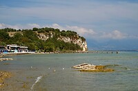 De punt van het schiereiland waar Sirmione op ligt