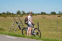 Marja wacht geduldig tot ik klaar ben met fotograferen