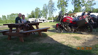 Onze eettafel op de camping