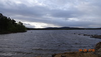 Uitzicht over het meer bij de camping in Inari