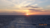 De zon gaat onder