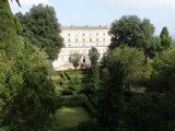 Begin van de tuin achter het Palazzo