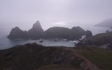 Kynance Cove terwijl mist ontstaat