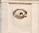 wakend oog op uitkijktoren Senglea